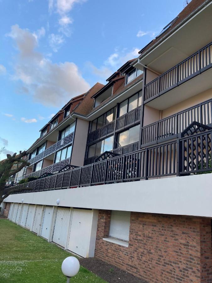 Appartement Neuf Beautiful Villers 1-4 Pers Avec Parking Prive Et A 200 M Plage Eksteriør bilde
