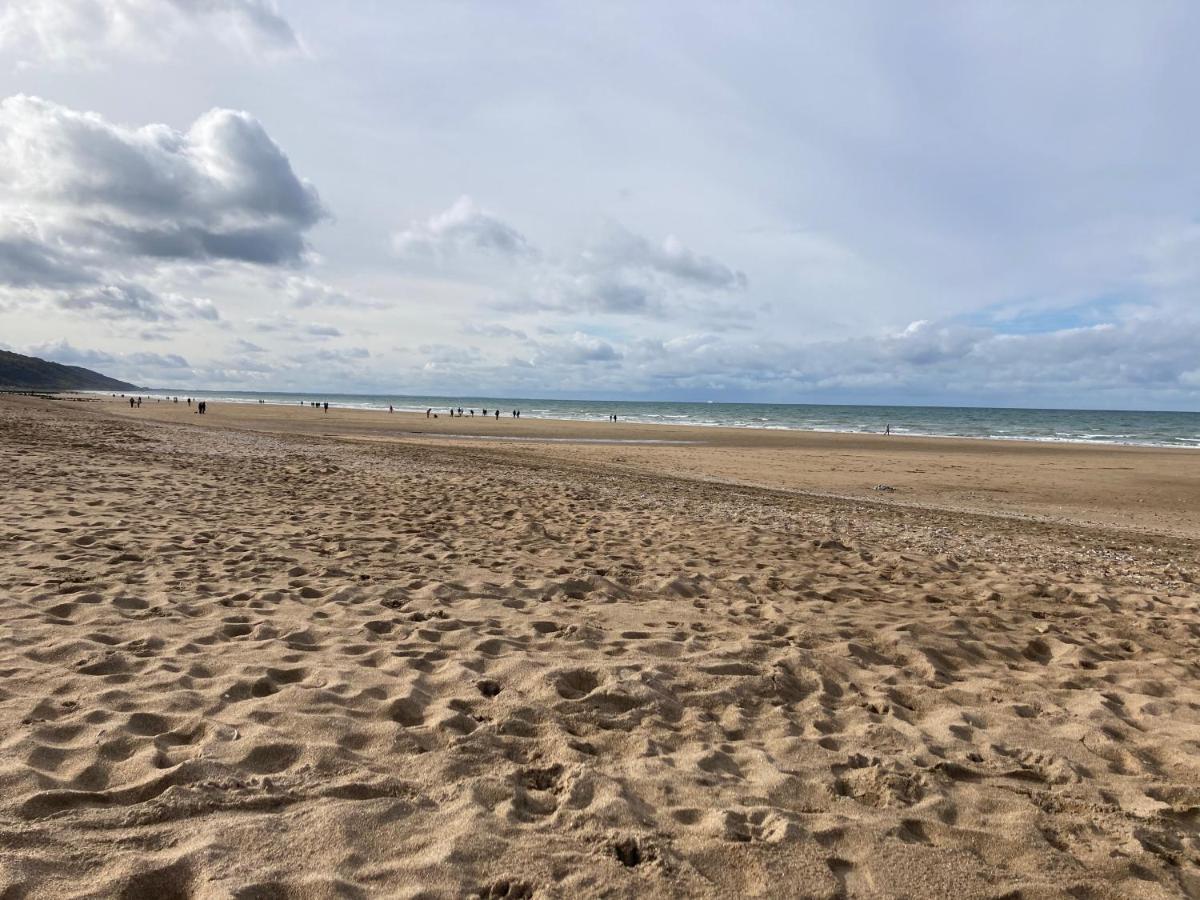 Appartement Neuf Beautiful Villers 1-4 Pers Avec Parking Prive Et A 200 M Plage Eksteriør bilde