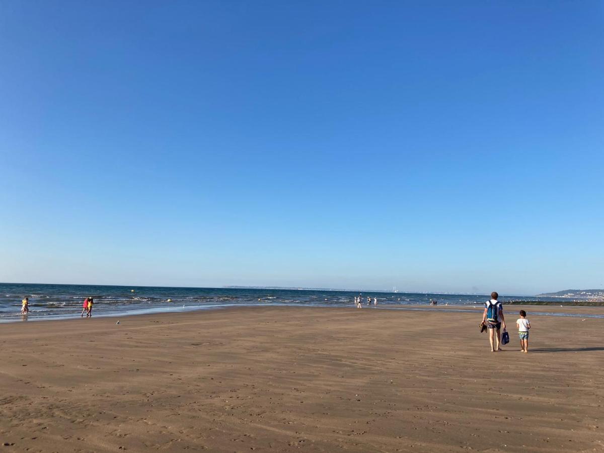 Appartement Neuf Beautiful Villers 1-4 Pers Avec Parking Prive Et A 200 M Plage Eksteriør bilde