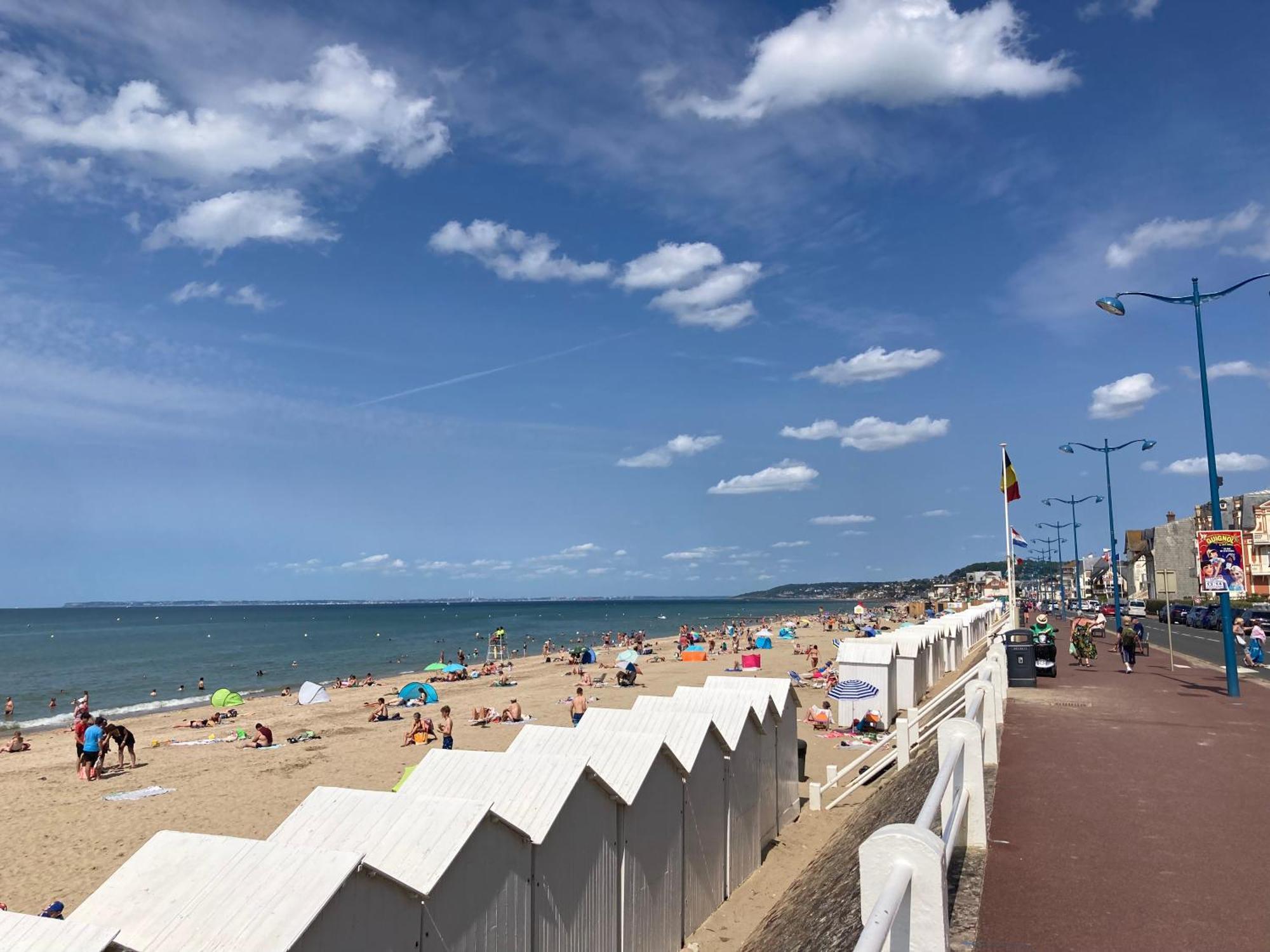 Appartement Neuf Beautiful Villers 1-4 Pers Avec Parking Prive Et A 200 M Plage Eksteriør bilde